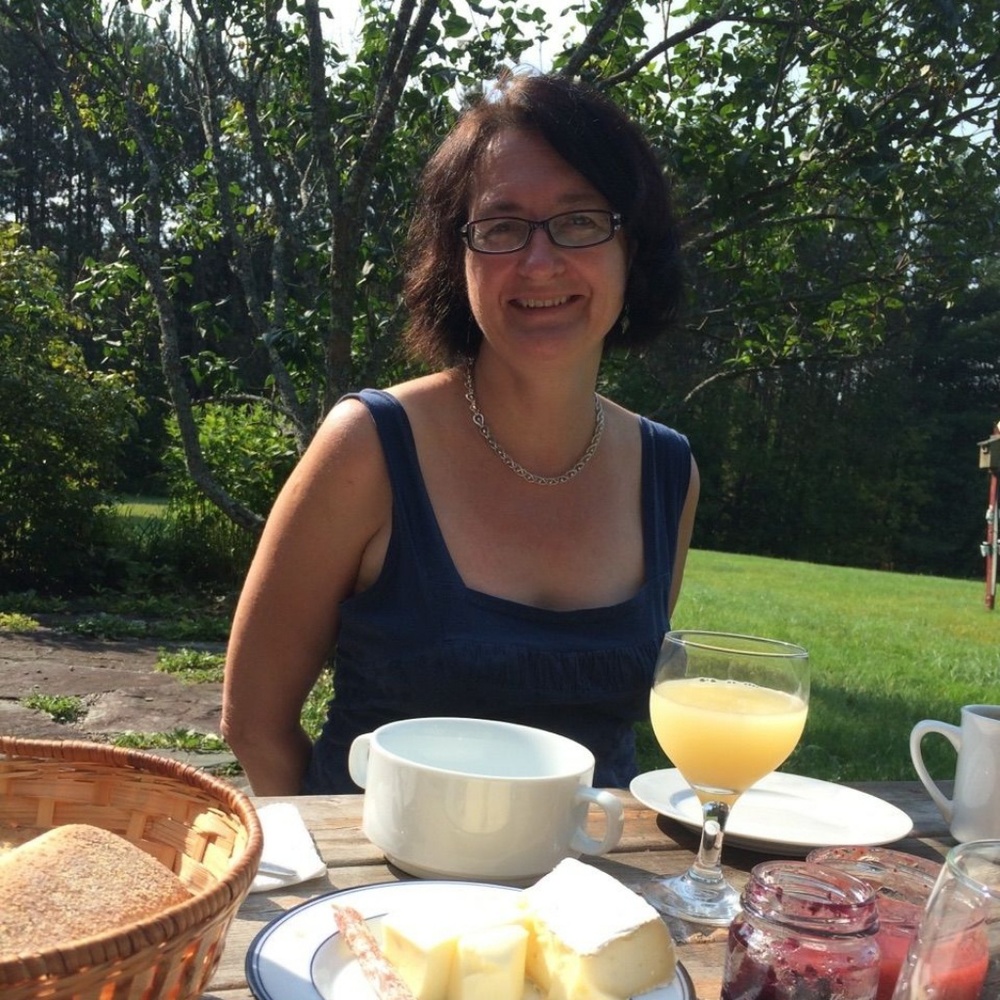 Meet your Posher, Sylvia
